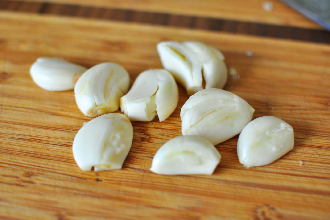 Smashed peeled garlic